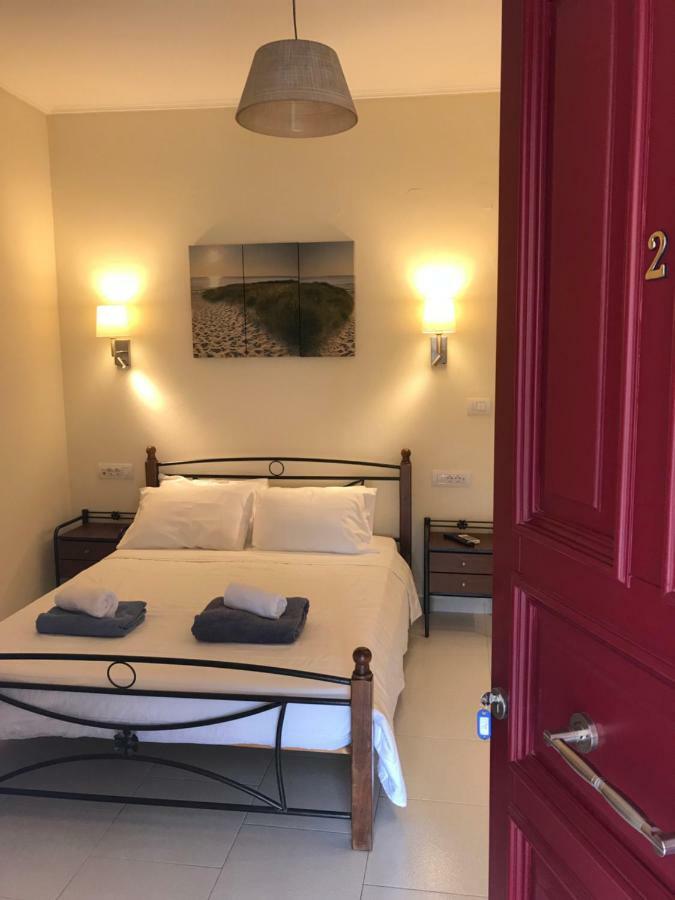 Fira Home 2 外观 照片